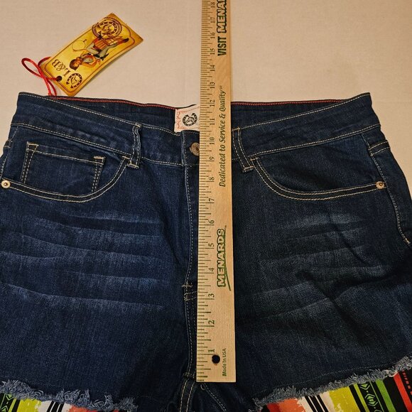 NWT L & B Lucky Blessed Womans Size 14 Distressed Serape Jeans - Picture 6 of 8